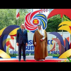 ولي العهد البحريني في قمة الخليج والآسيان 2025